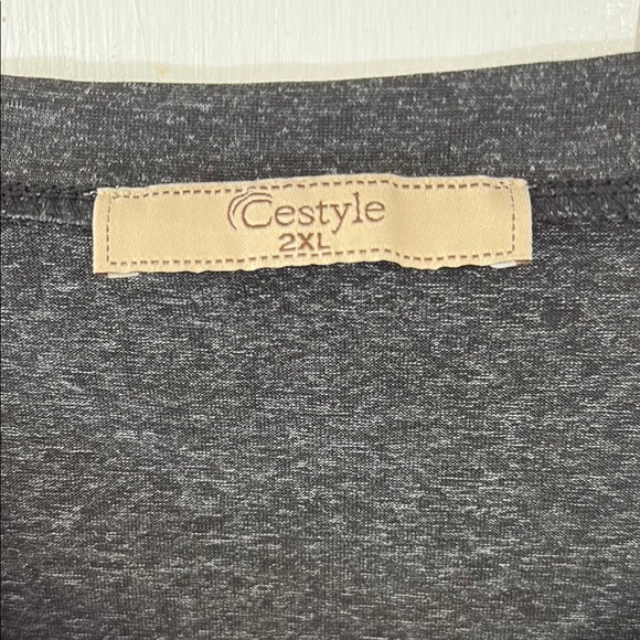 Dark Grey Long Sleeve Relaxed Exercise Shirt - 2XL - Picture 2 of 12